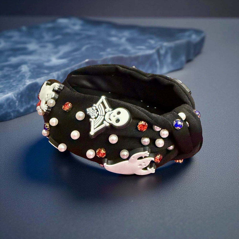 🖤 Skeleton & Ghost Halloween Headband – Beaded & Pearl Embellished